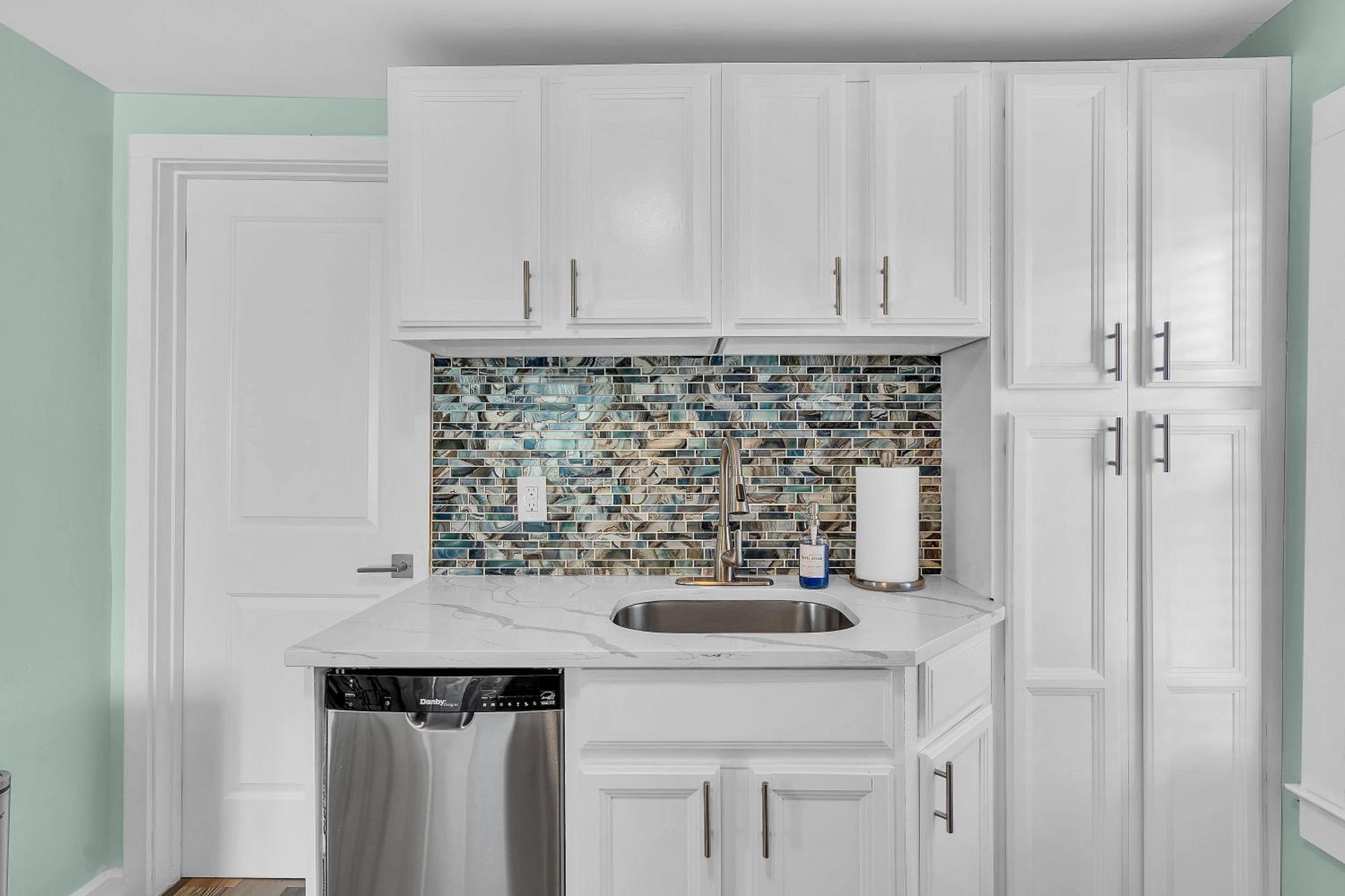 6-Min Walk To Asbury Park & Og Main St - Updated & Cozy Apartment In Historic Ocean Grove - Fire Pit & Patio - Fast Wi-Fi Buitenkant foto